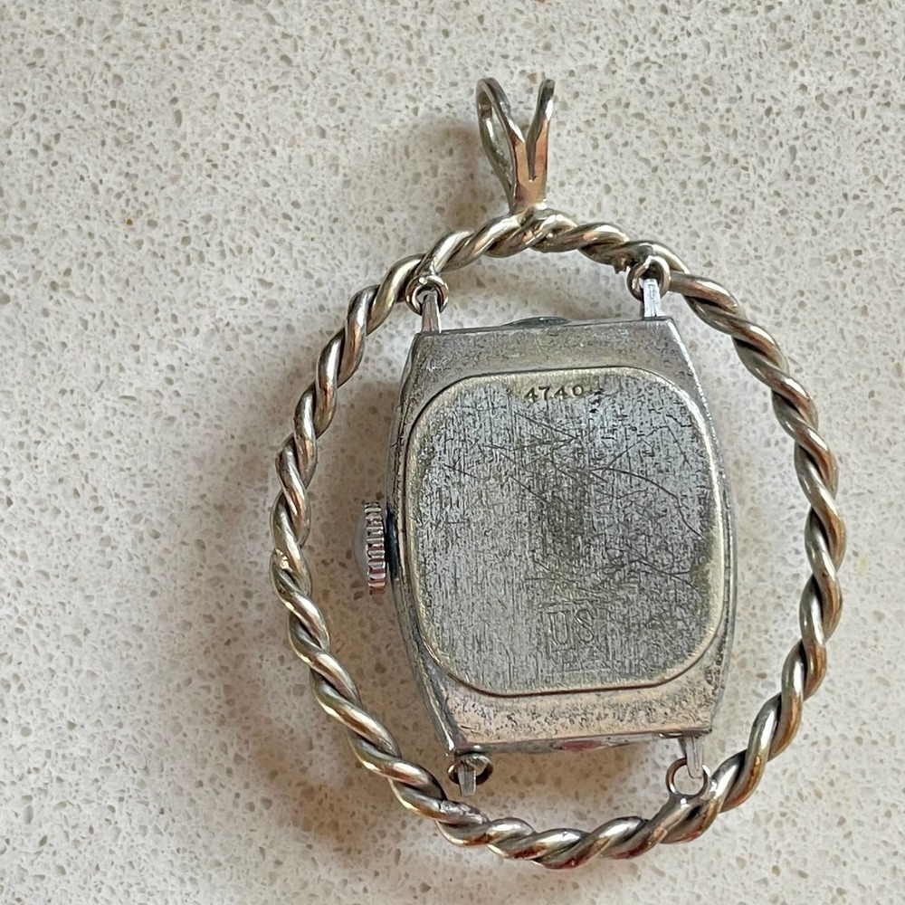 Vintage 1940s Ingersoll MICKEY MOUSE WATCH Disney Disneyana Pendant Necklace - Picture 7 of 8